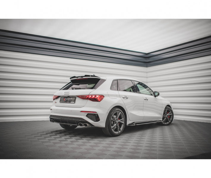 Audi S3 8Y Sportback - RAJOUT DES BAS DE CAISSE RACING MAXTON DESIGN