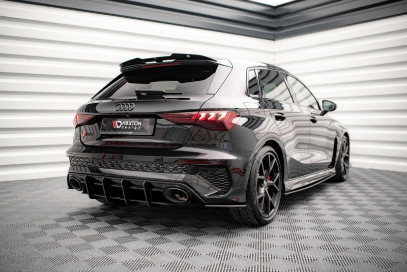 Audi RS3 8Y - DIFFUSEUR ARRIÈRE ADD-ON STREET PRO MAXTON DESIGN