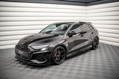 Audi RS3 8Y - RAJOUT DES BAS DE CAISSE STREET PRO MAXTON DESIGN