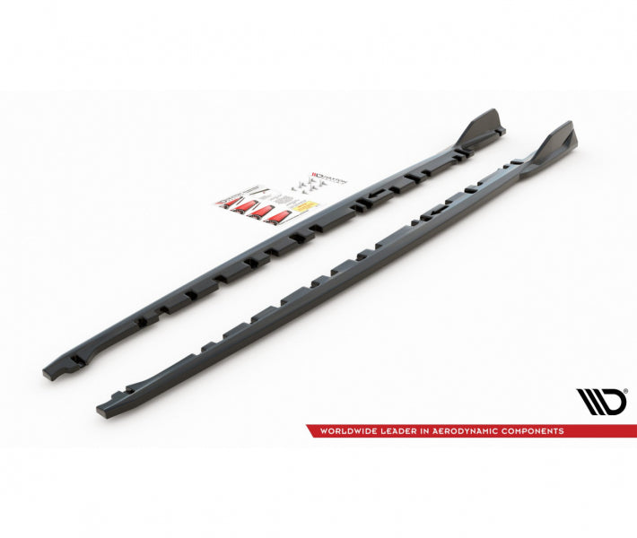 BMW M135i F40 - RAJOUT DES BAS DE CAISSE RACING V.3 MAXTON DESIGN