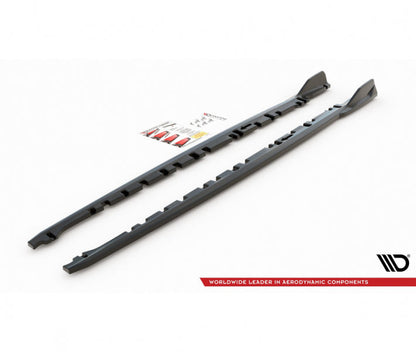 BMW M135i F40 - RAJOUT DES BAS DE CAISSE RACING V.3 MAXTON DESIGN