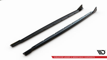 BMW Série 1 F70 Pack M - RAJOUT DES BAS DE CAISSE RACING V.2 MAXTON DESIGN