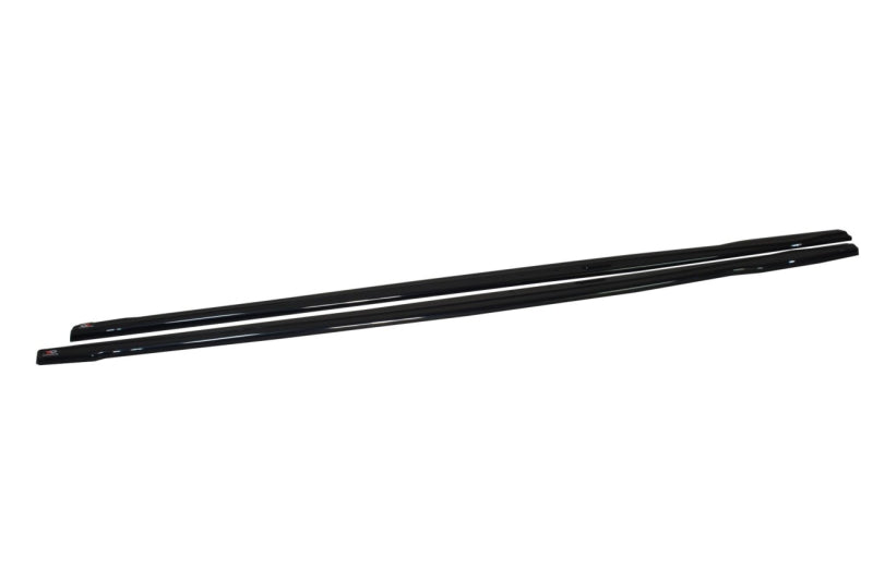 BMW Série 1 F20 / F21 LCI - RAJOUT DES BAS DE CAISSE MAXTON DESIGN V.2