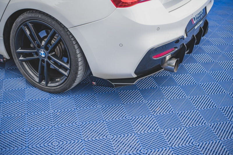 BMW Série 1 F20 / F21 - RAJOUTS LATÉRALES DU PARE-CHOCS ARRIÈRE MAXTON DESIGN