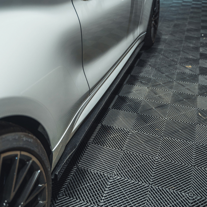 BMW M2 F87 - Seitenschweller im 3D-Stil aus Kohlefaser