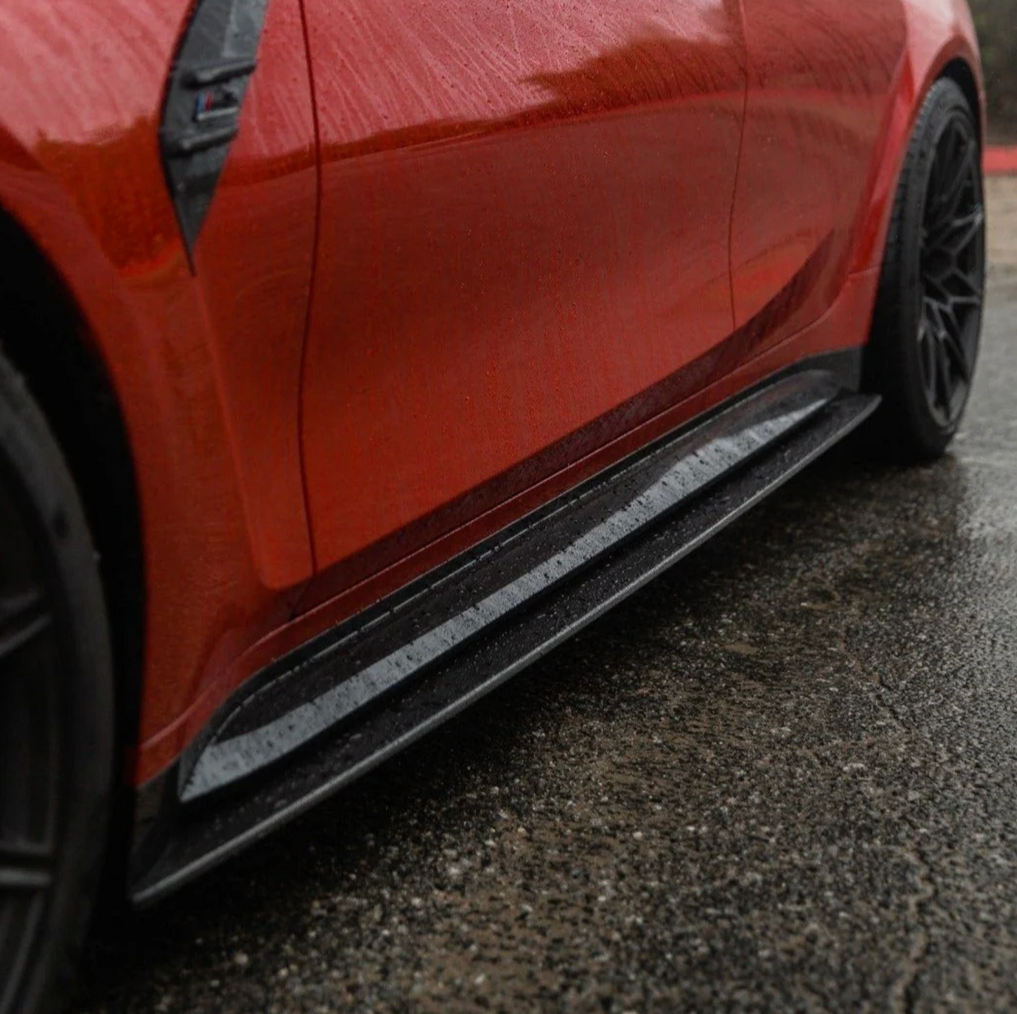 BMW M3/M4 G8* - CT Style Carbonfaser-Seitenschweller-Ersatz &amp; -Verlängerung