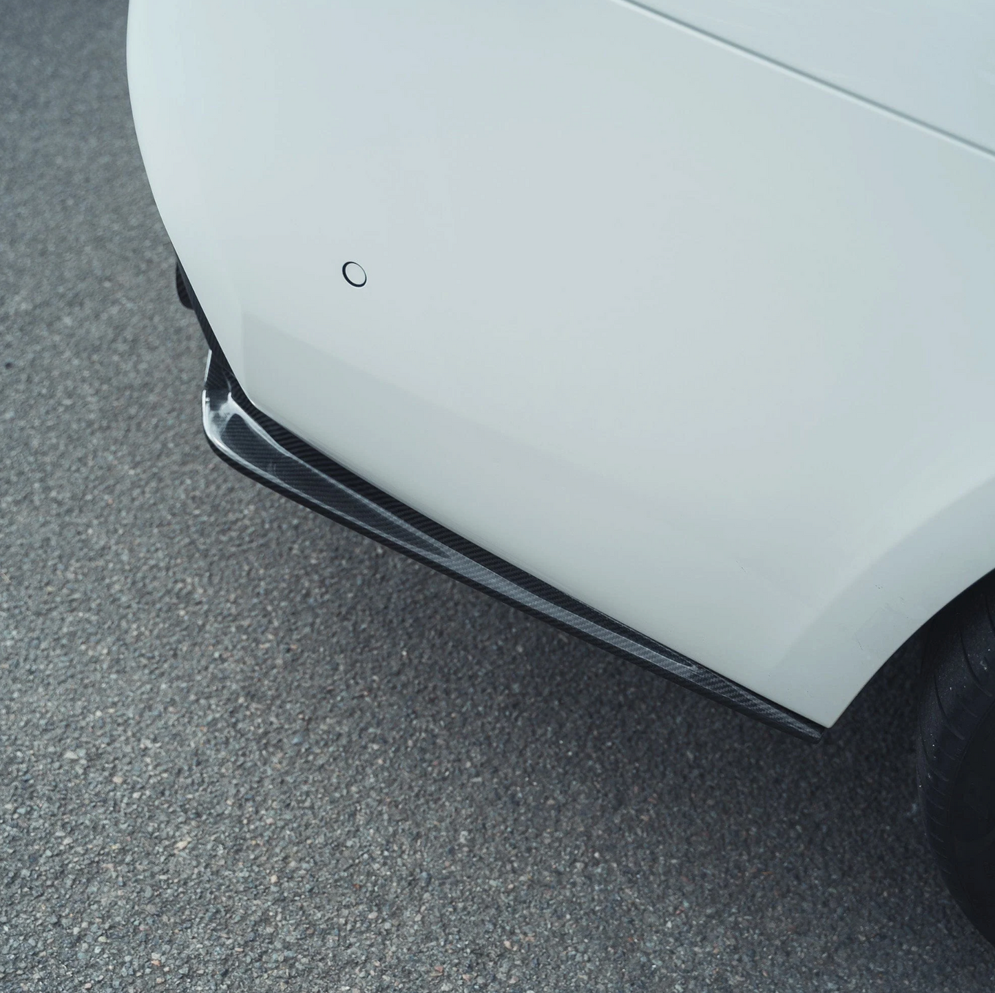 BMW M5 F90 - 3D Style Carbon Fiber Diffuser