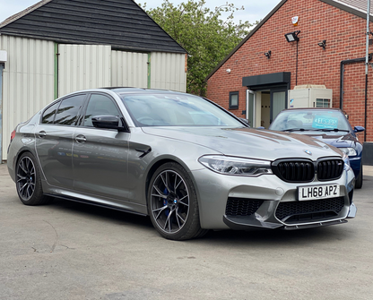 BMW M5 F90 - M Performance Style Seitenschweller aus Kohlefaser