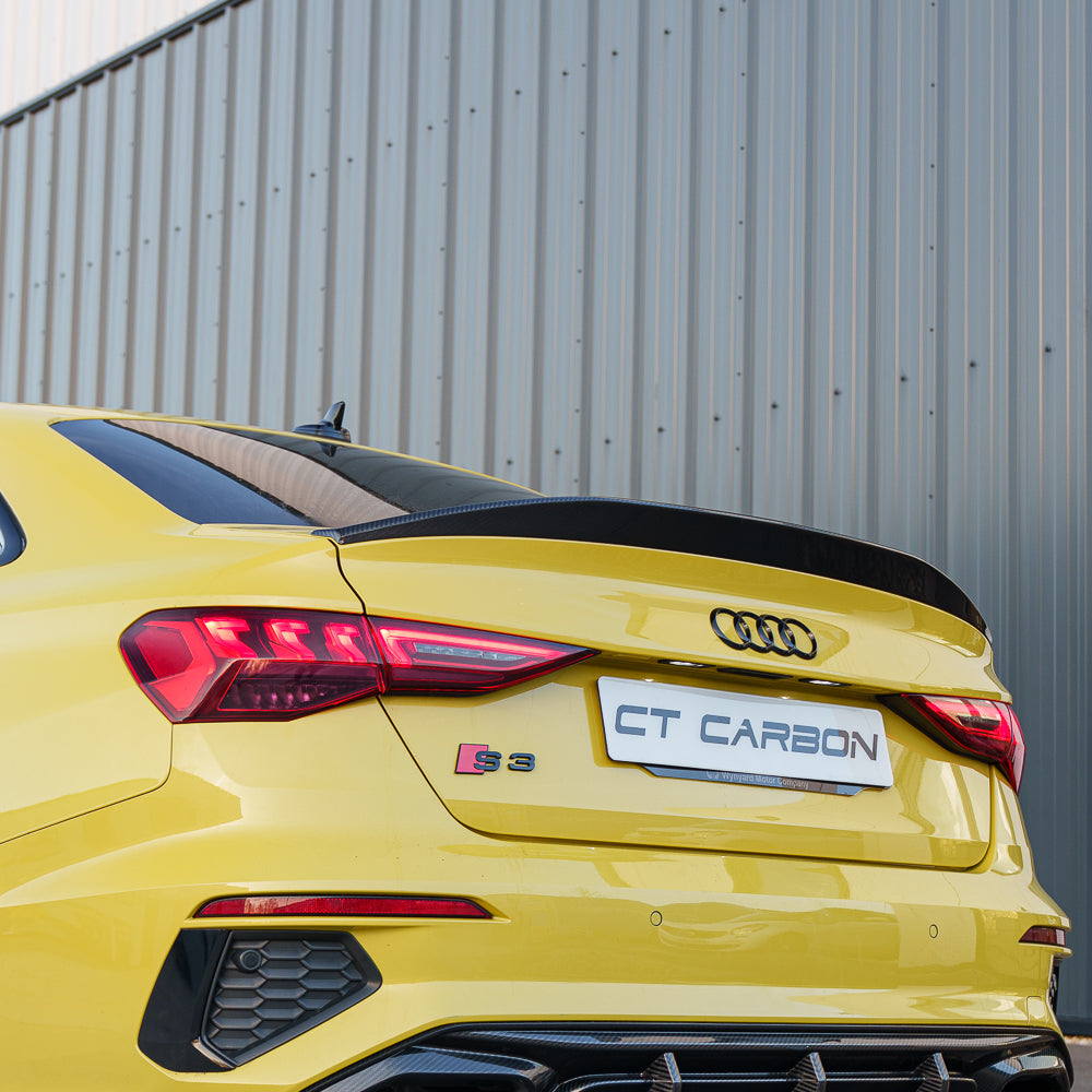 Audi S3 8Y Berline - Becquet en carbone V2