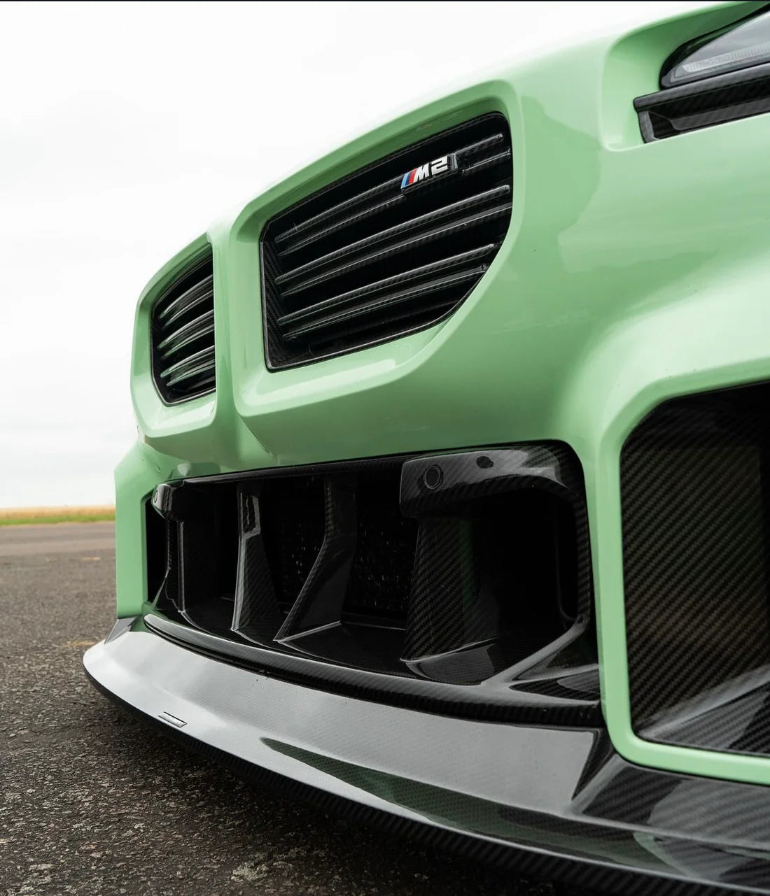 BMW M2 G87 - Kühlergrill aus Kohlefaser im CT-Stil