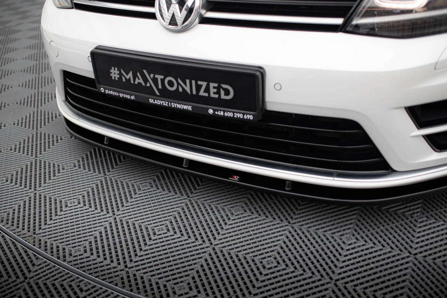 VW GOLF 7R - Maxton Design Frontspoiler V1