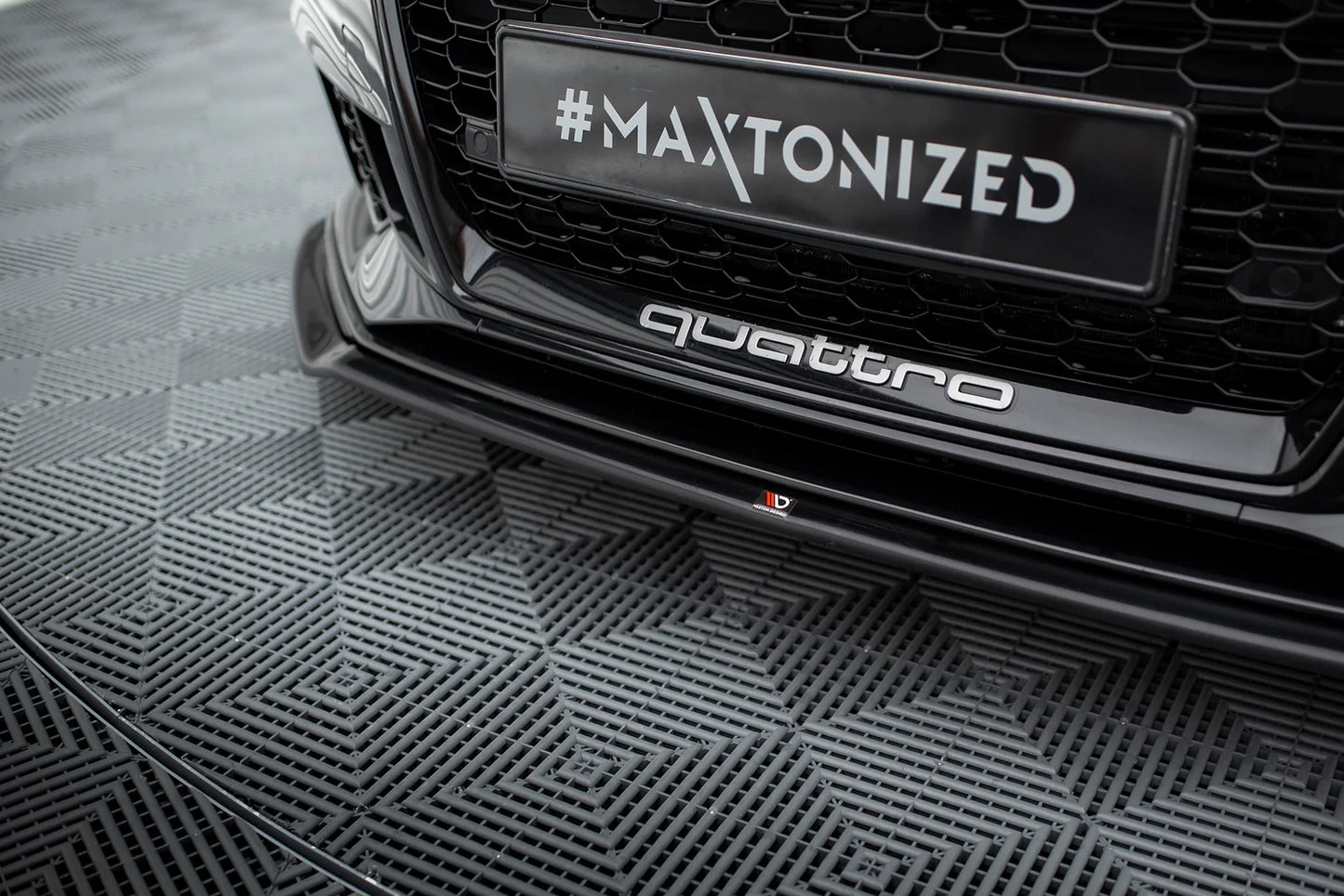 AUDI RS3 8V SEDAN FACELIFT - Maxton Design Frontspoiler V2