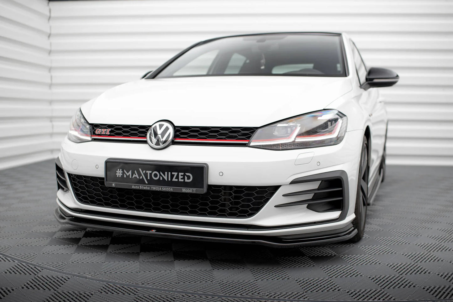 VW GOLF 7 GTI Facelift - Maxton Design Frontspoiler V2