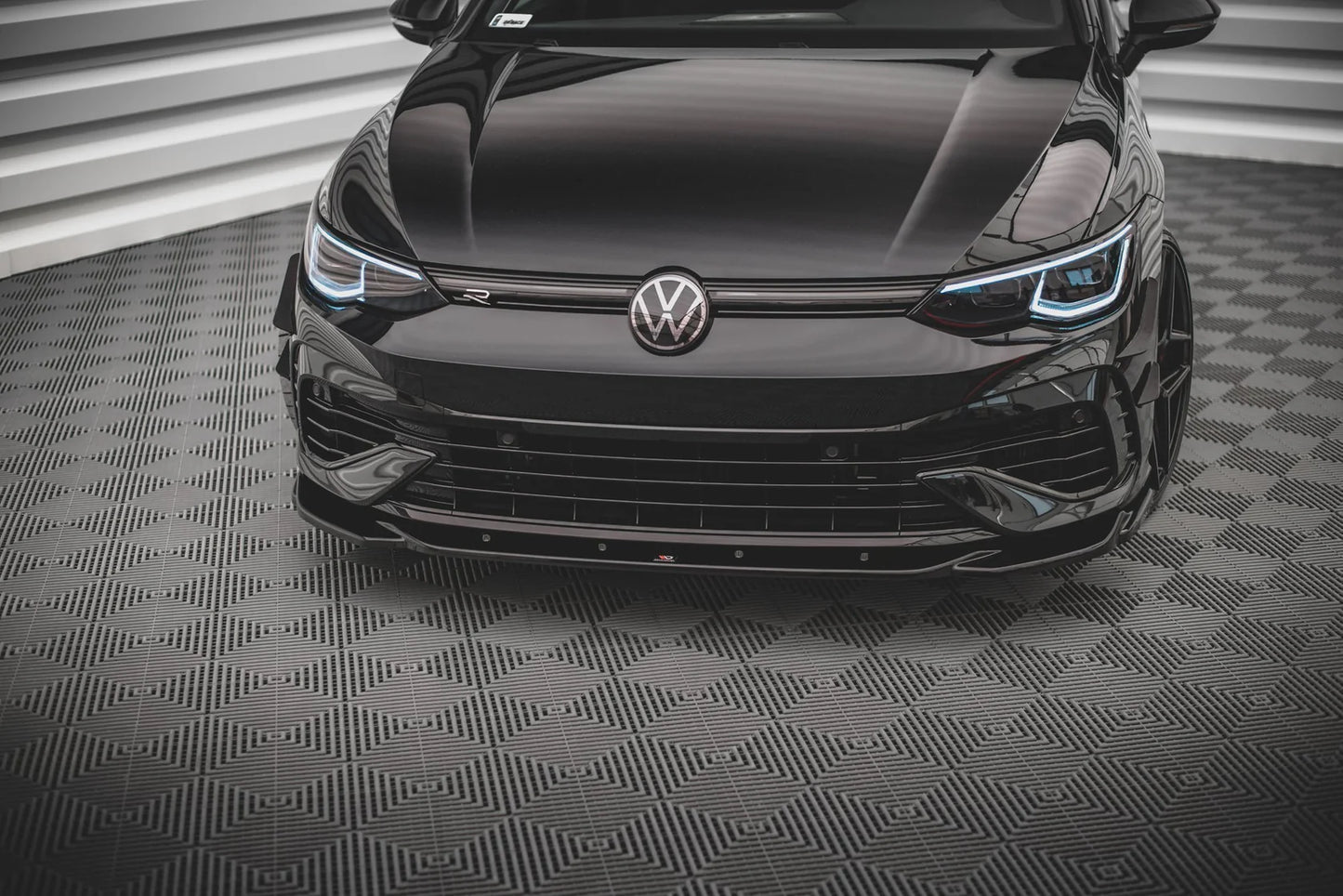 VW GOLF 8R - Maxton Design V4 Spoilerlippe