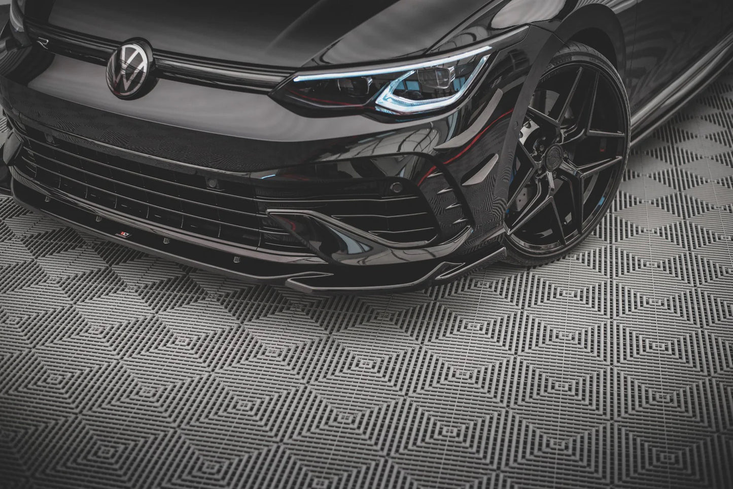 VW GOLF 8R - Maxton Design V4 Spoilerlippe