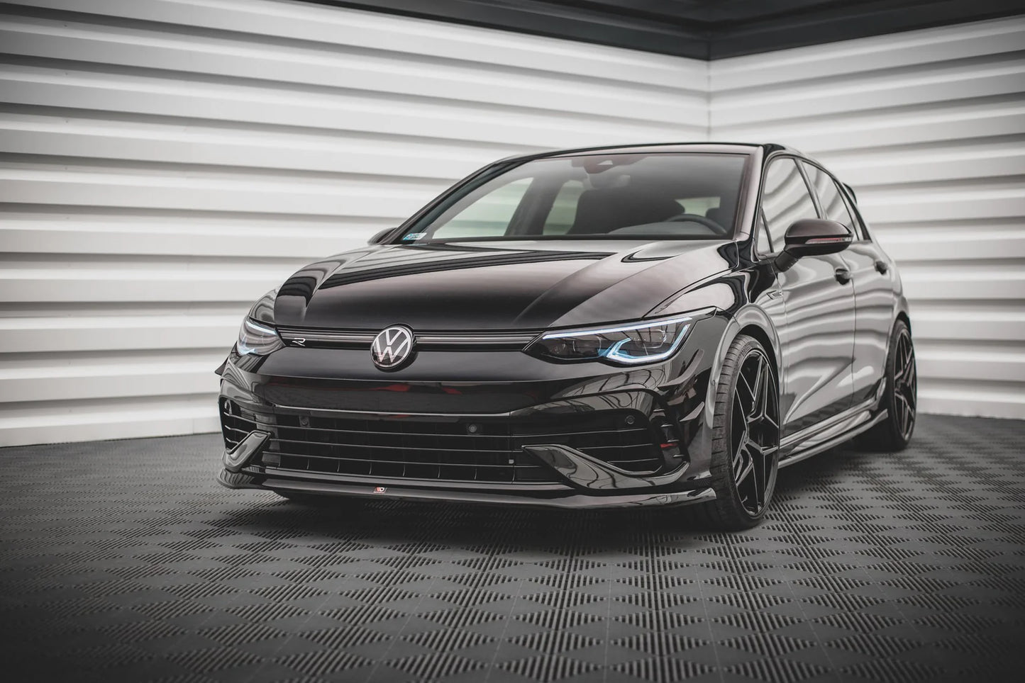 VW GOLF 8R - Maxton Design Frontspoiler V5