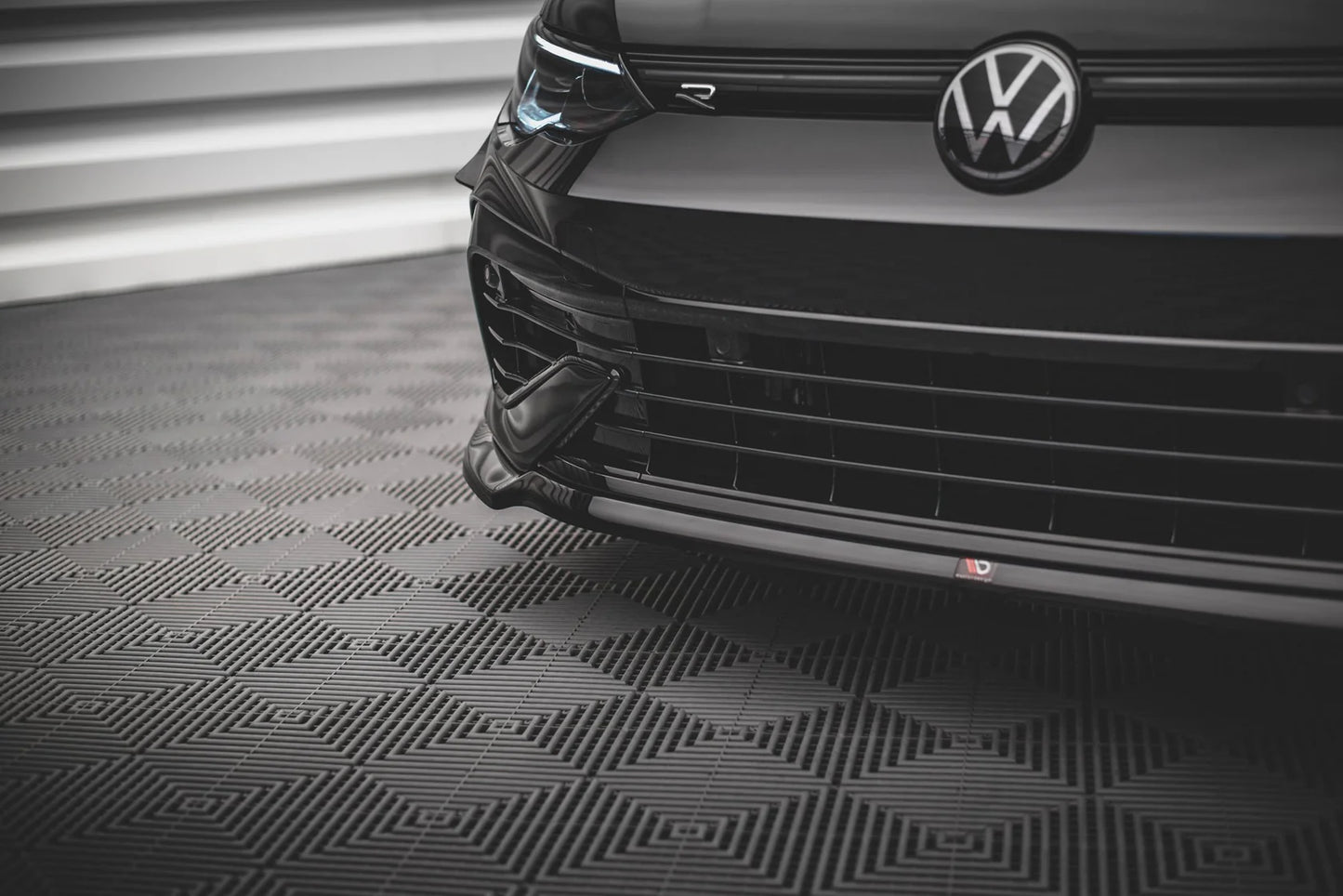 VW GOLF 8R - Maxton Design Spoilerlippe V6