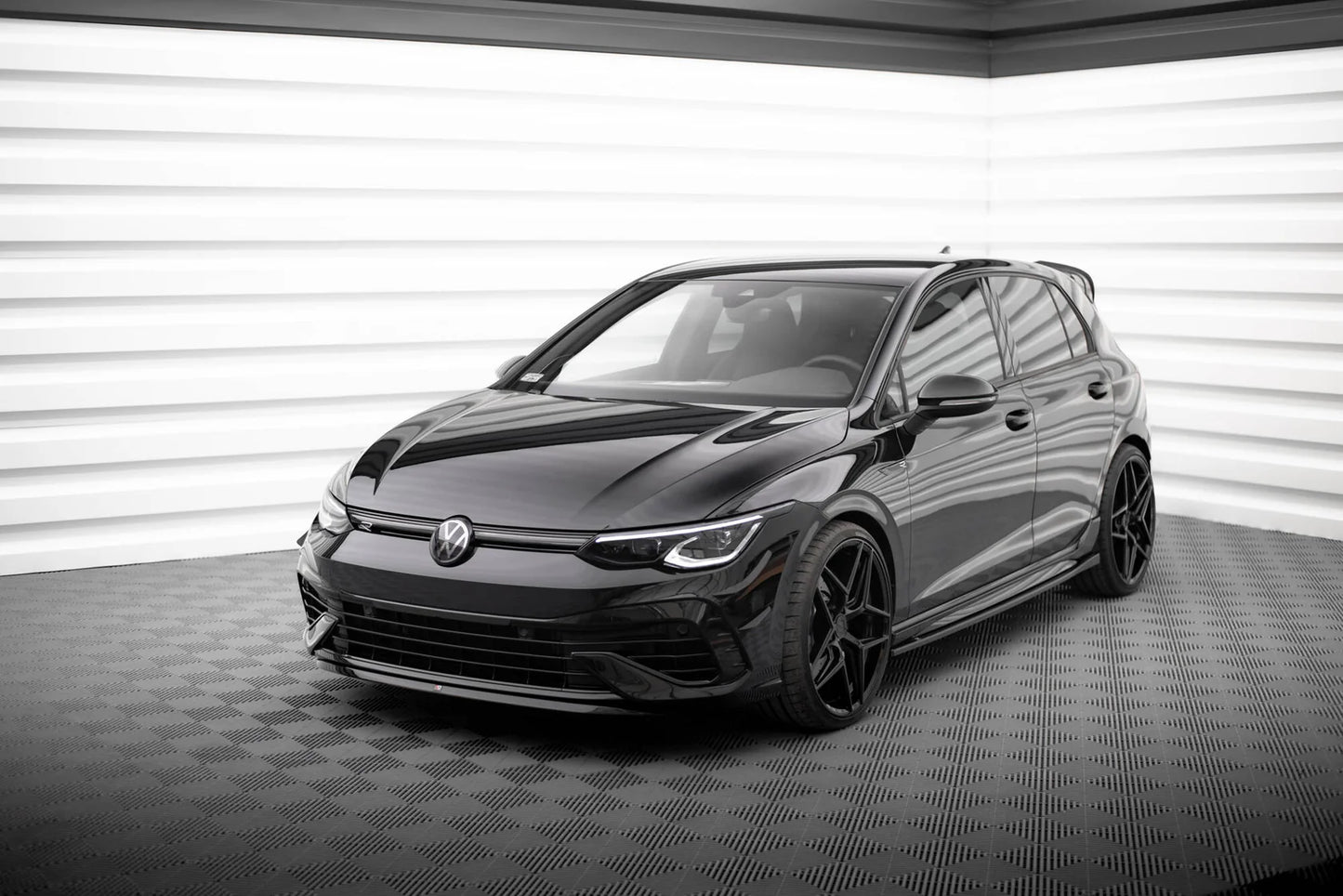 VW GOLF 8R - Maxton Design Frontspoiler V7