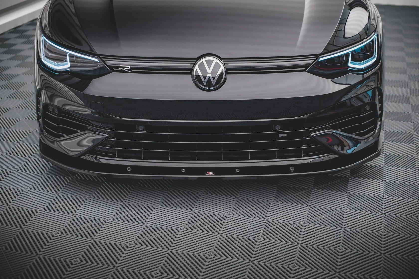 VW GOLF 8R - Lame Maxton Design V1 – Image 3