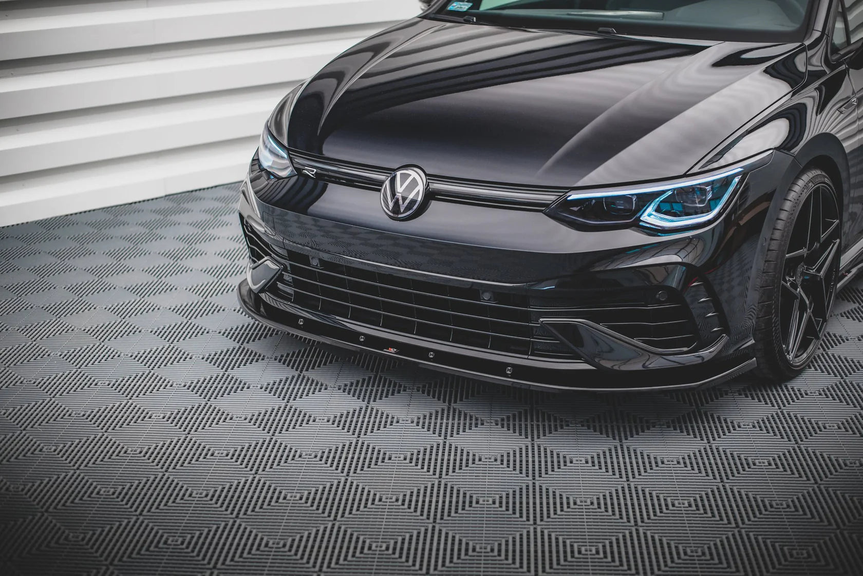 VW GOLF 8R - Lame Maxton Design V1