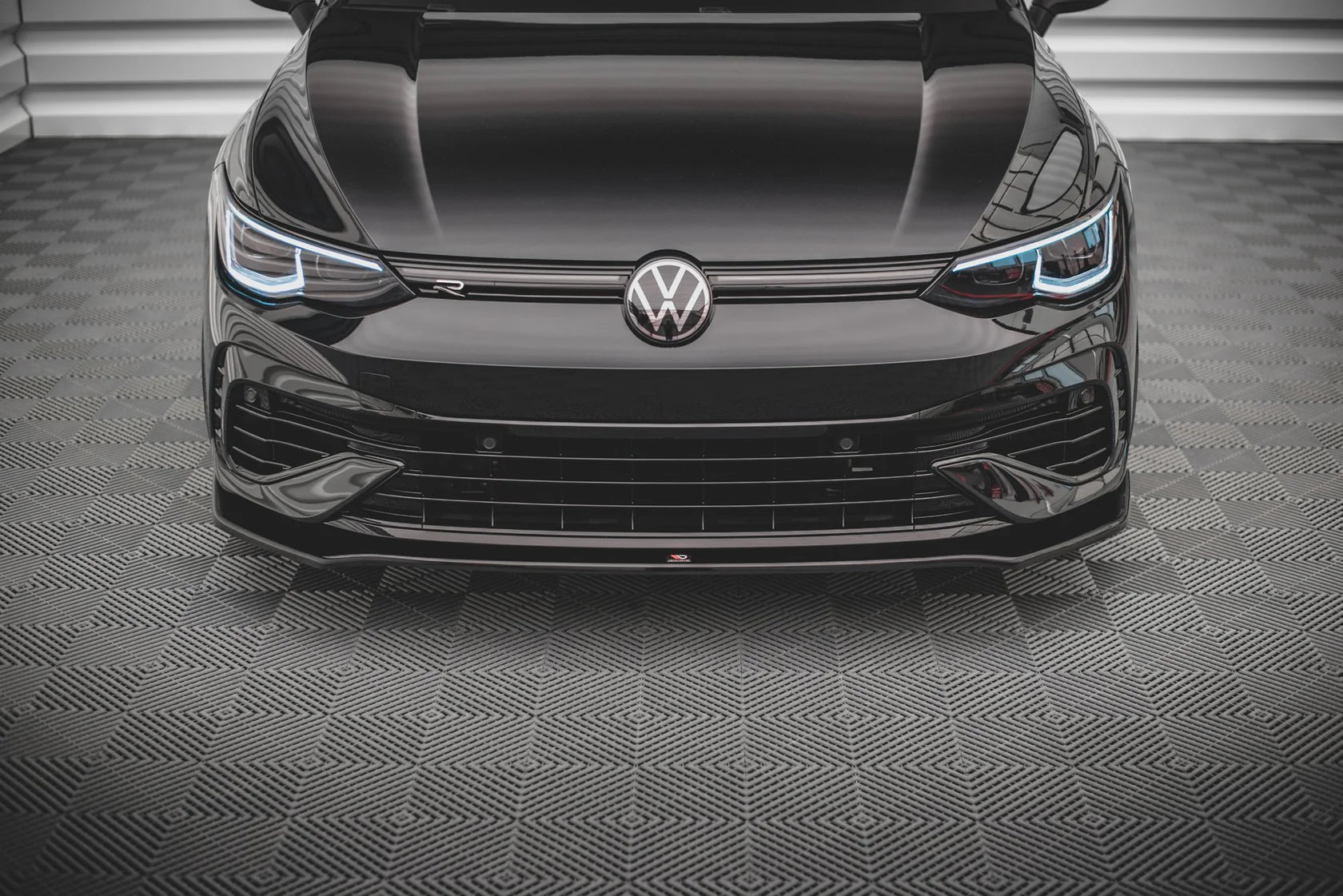 VW GOLF 8R - Lame Maxton Design V3 – Image 2