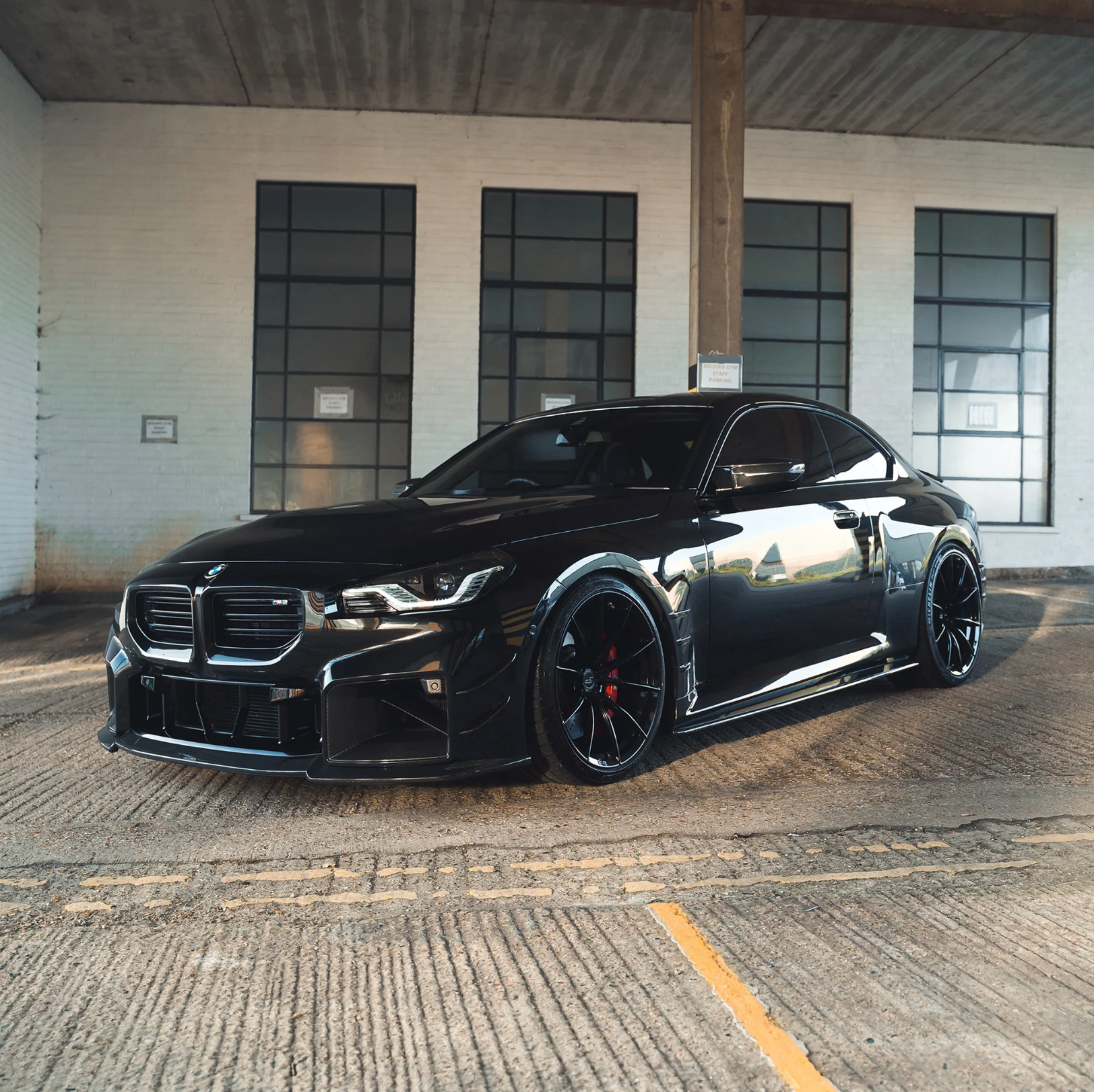 BMW M2 G87 - Bas de caisse Style CT en Carbone – Image 2
